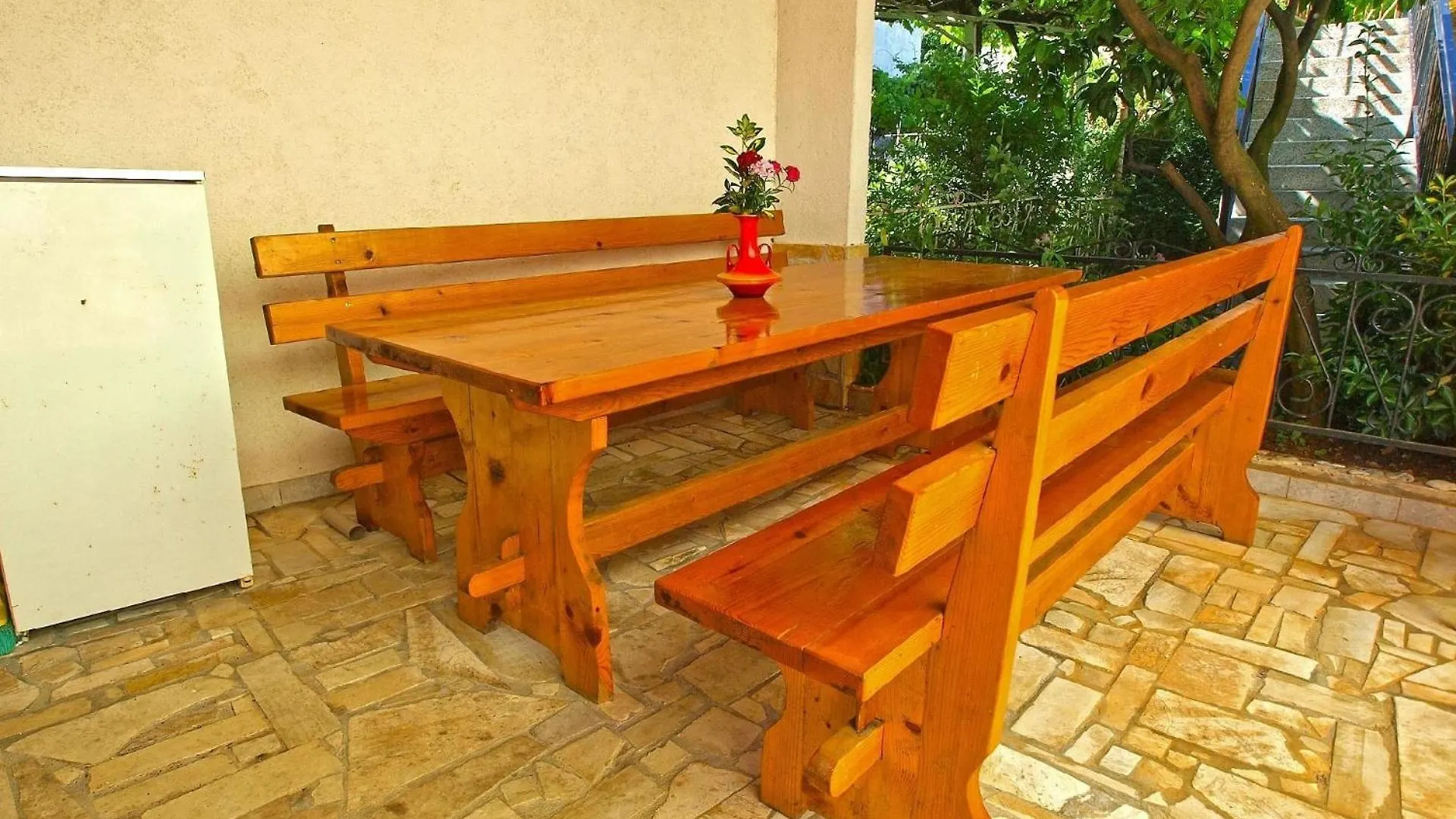Ferienwohnung Fuer 7 Personen Ca 90 Qm In Pula, Istrien Istrische Riviera Apartment